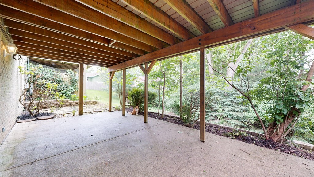1663 Rippling Brook Dr Property Photo 28