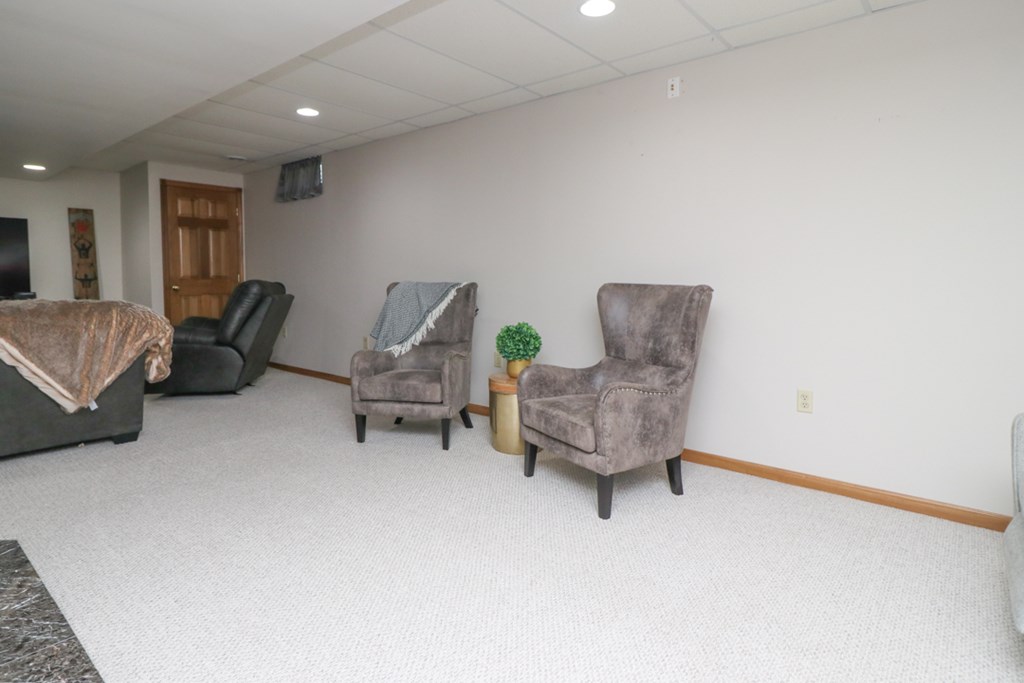 3710 Shangri La E Ave Property Photo 71