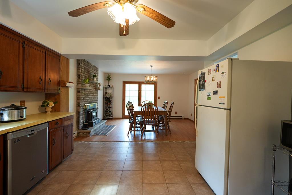 3491 Shad Property Photo 9
