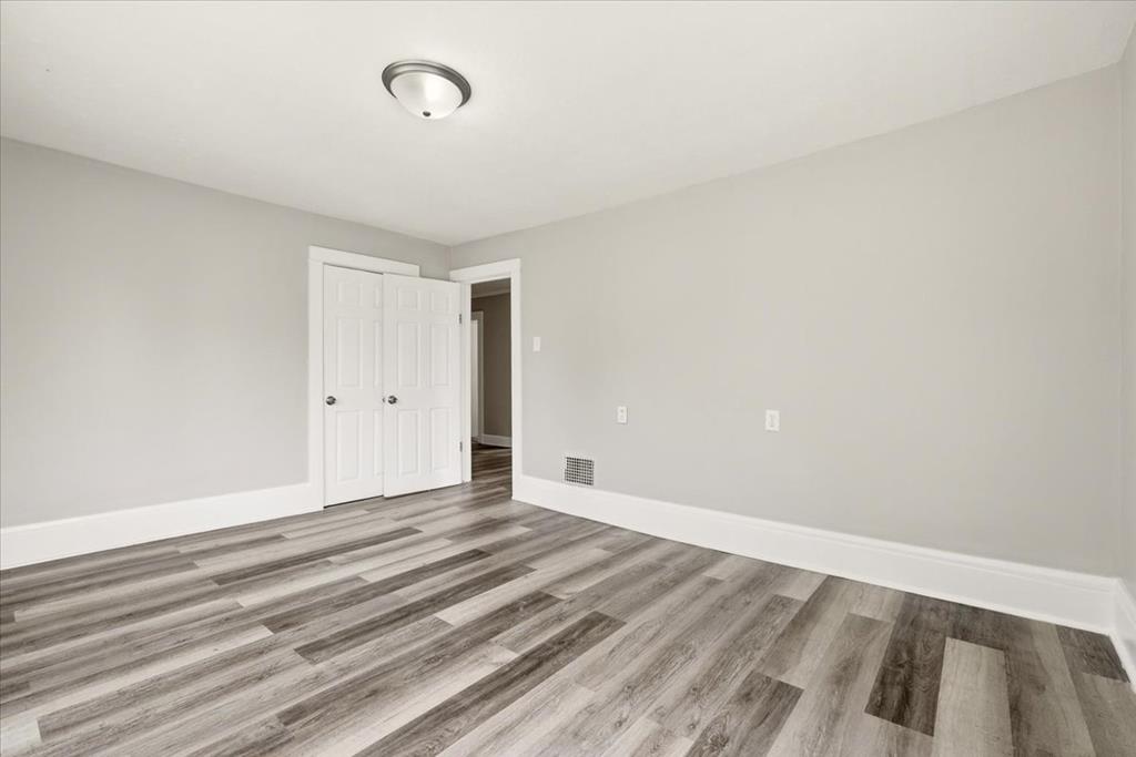 81 Bartley Property Photo 25