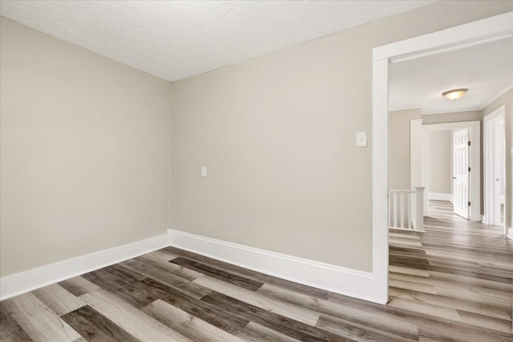 81 Bartley Property Photo 32