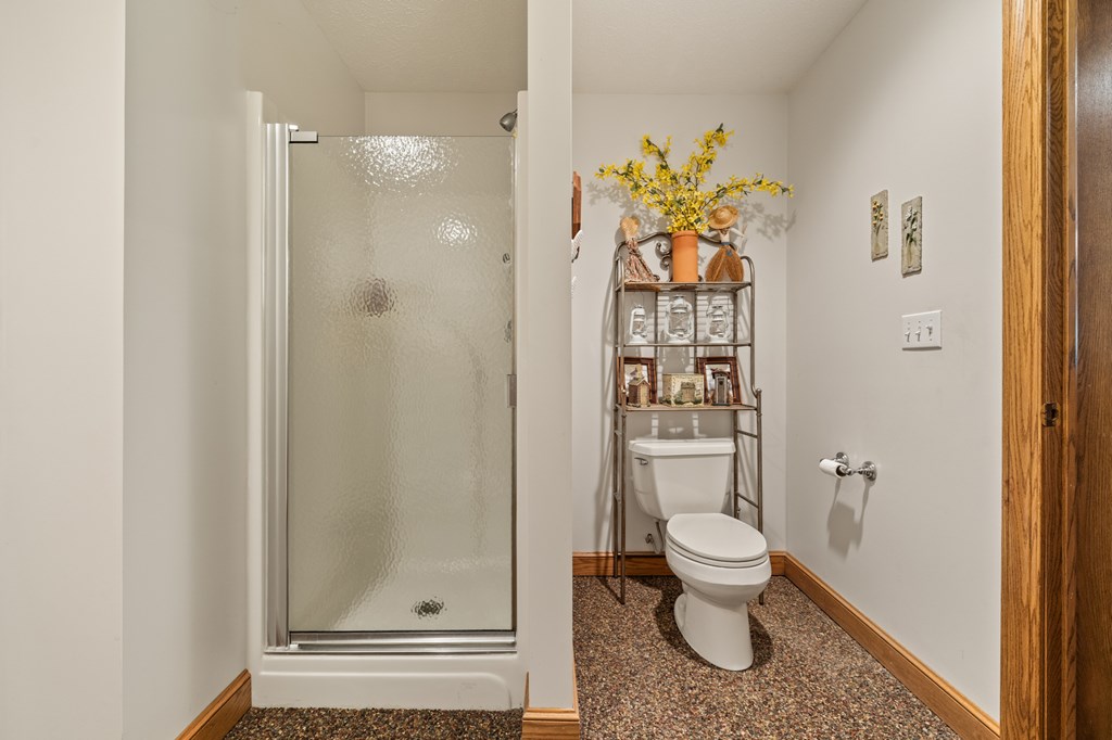 1555 Burnison Rd Property Photo 40