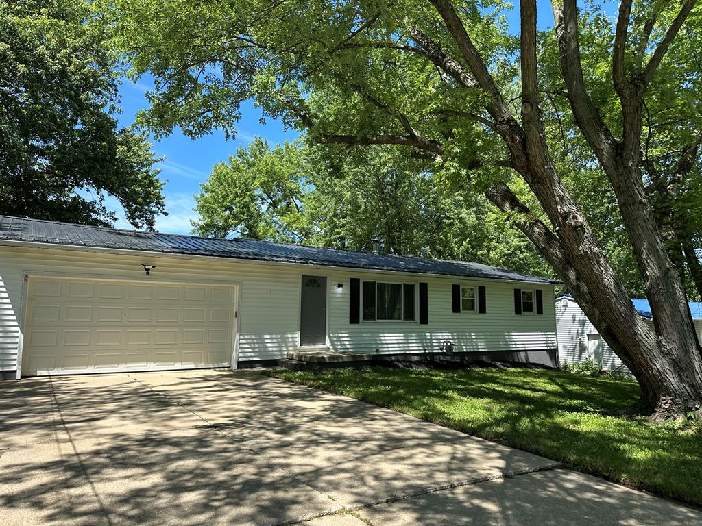 1343 Walker Ave Property Photo 1