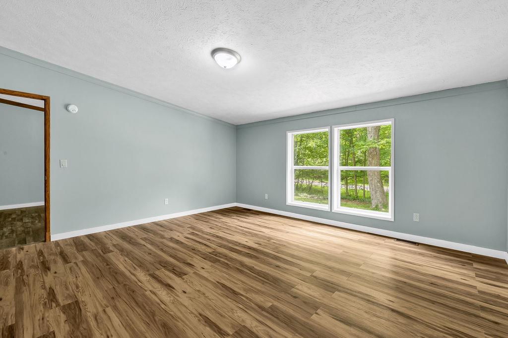 7326 State Route 19 U5 L98-100 Property Photo 23