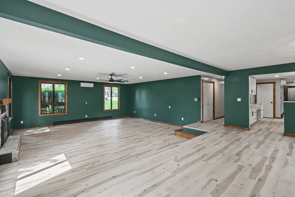 968 Pike Drive Property Photo 8