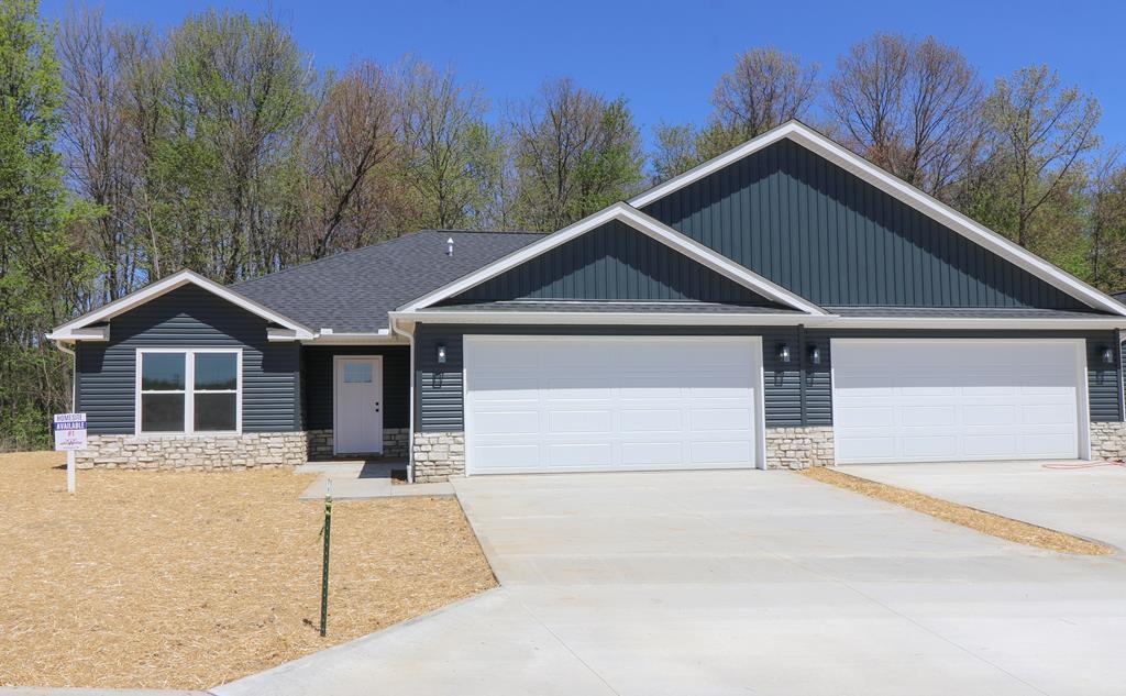 1596 Walker Woods Blvd Property Photo 1