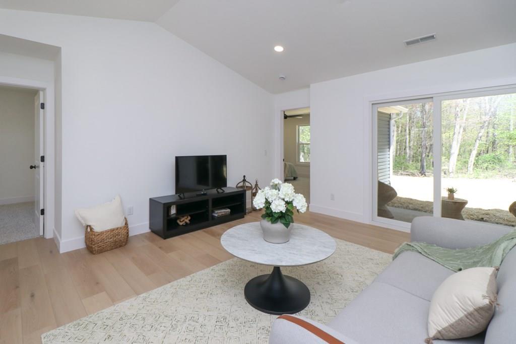 1596 Walker Woods Blvd Property Photo 15
