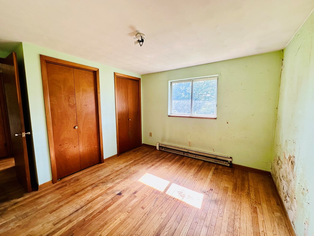 1257 Walnut Property Photo 9