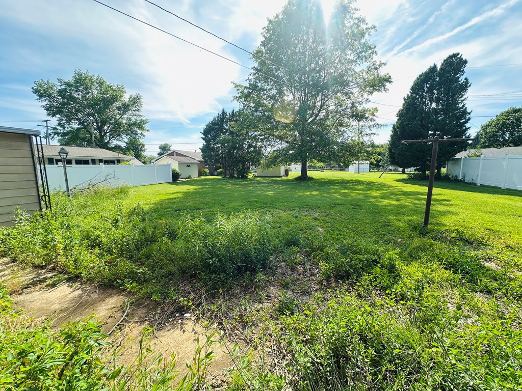 1257 Walnut Property Photo 18