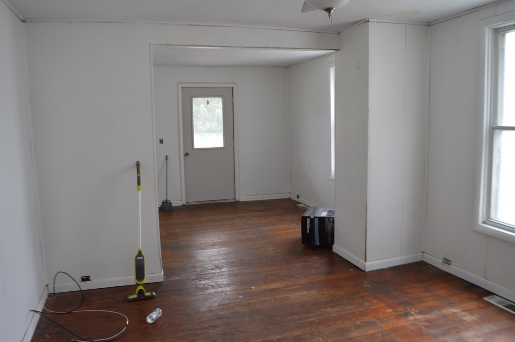 416 S Walnut Property Photo 11