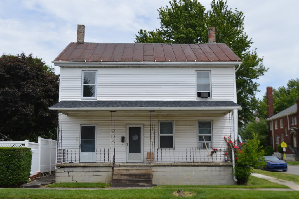416 S Walnut Property Photo 17