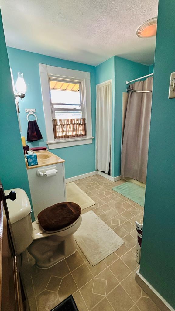 547 Maple Property Photo 21