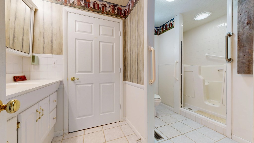 16 Charles Dr Property Photo 22