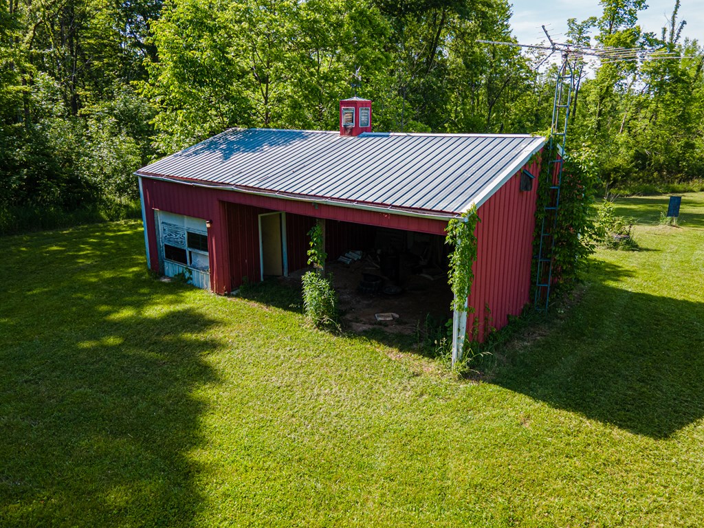 5329 Township Road 115 Property Photo 17