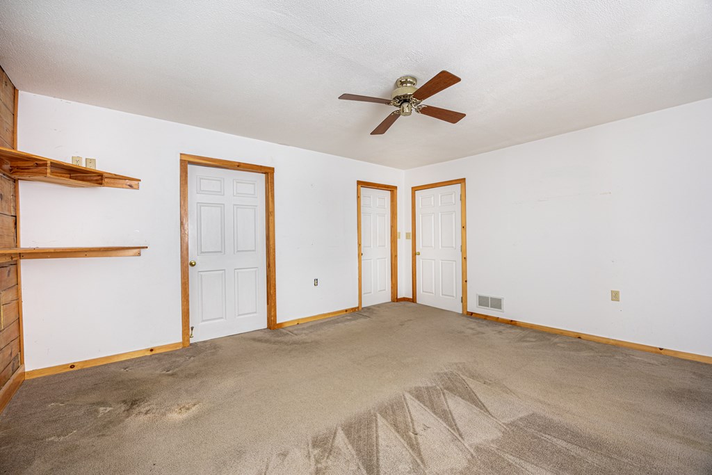 5329 Township Road 115 Property Photo 45