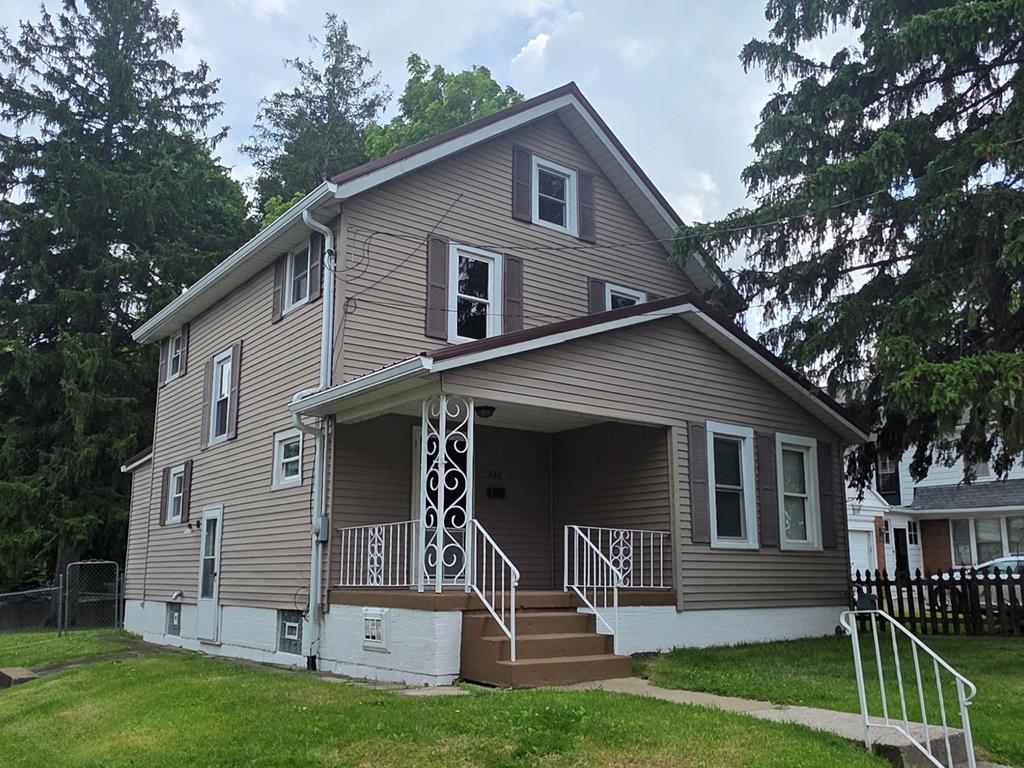 544 Arlington Ave. Property Photo 1