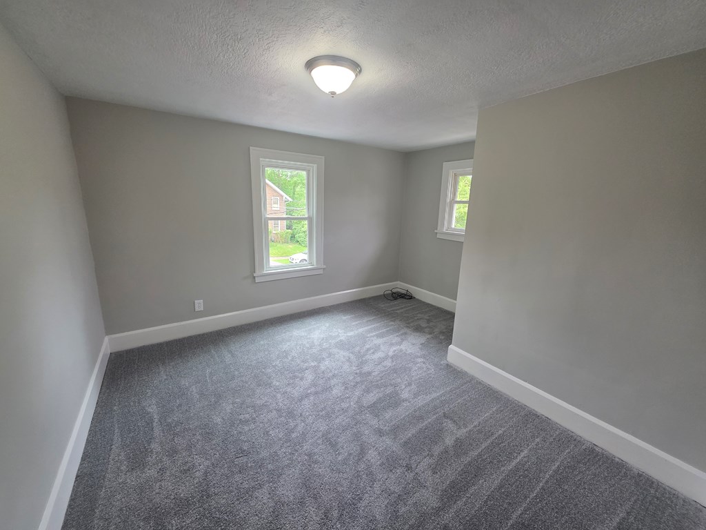 544 Arlington Ave. Property Photo 12
