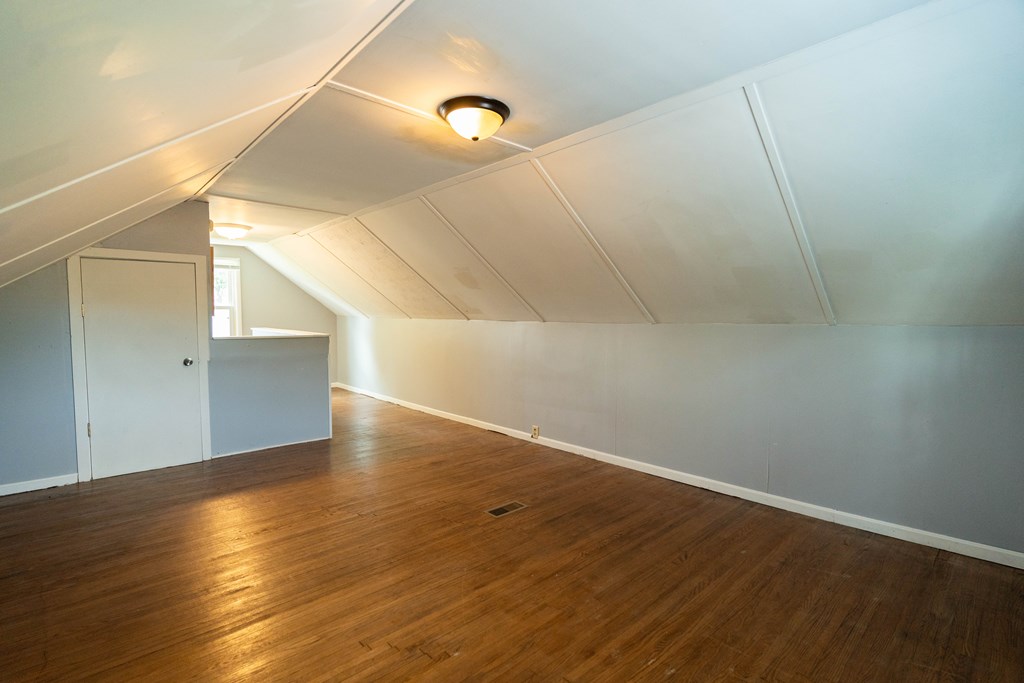 399 Agate Ave Property Photo 28