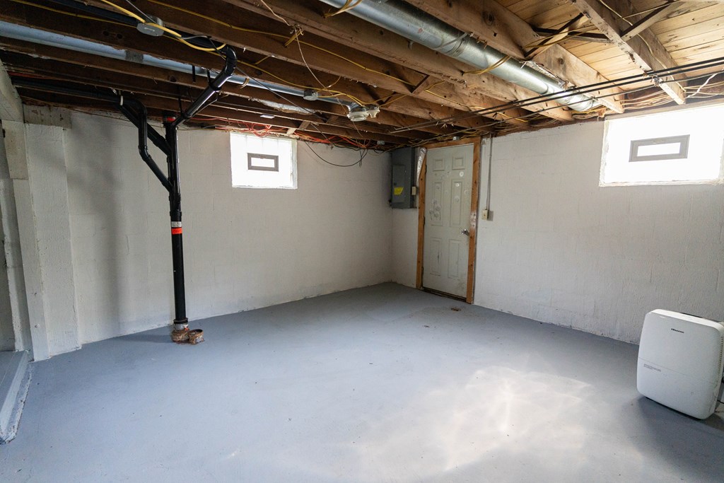 399 Agate Ave Property Photo 31