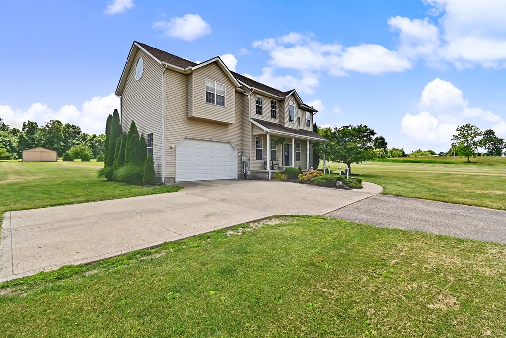 9400 Pleasant Valley Property Photo 4