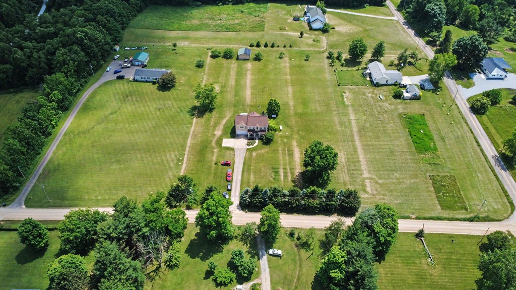 9400 Pleasant Valley Property Photo 47