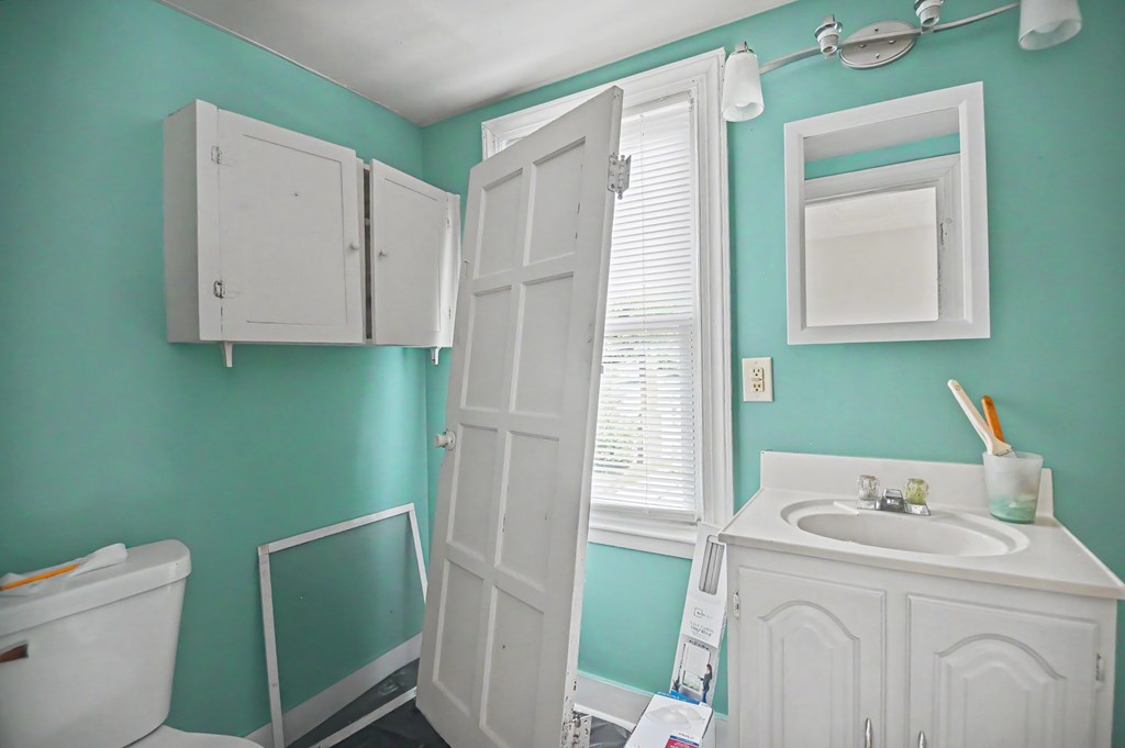 221 Penn Avenue Property Photo 11