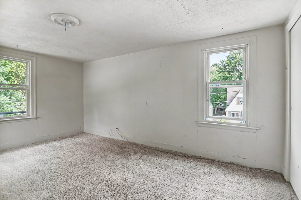 221 Penn Avenue Property Photo 16