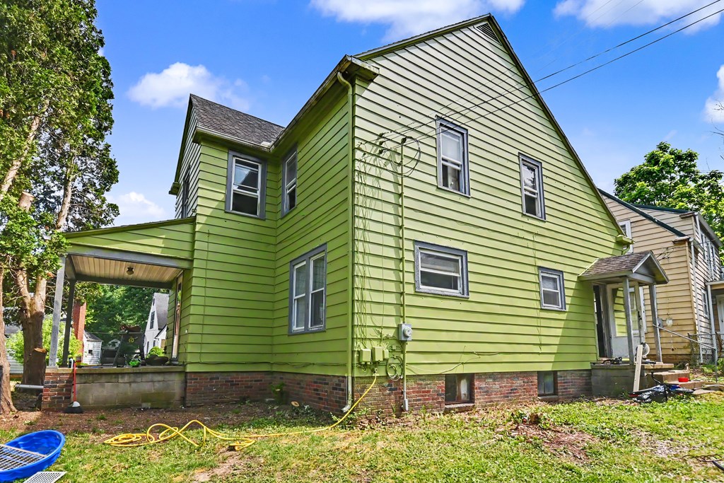 221 Penn Avenue Property Photo 19
