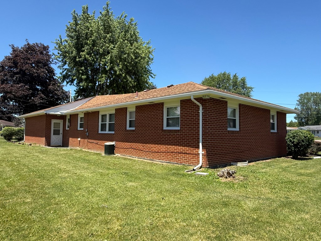 375 Arch Dr. Property Photo 12