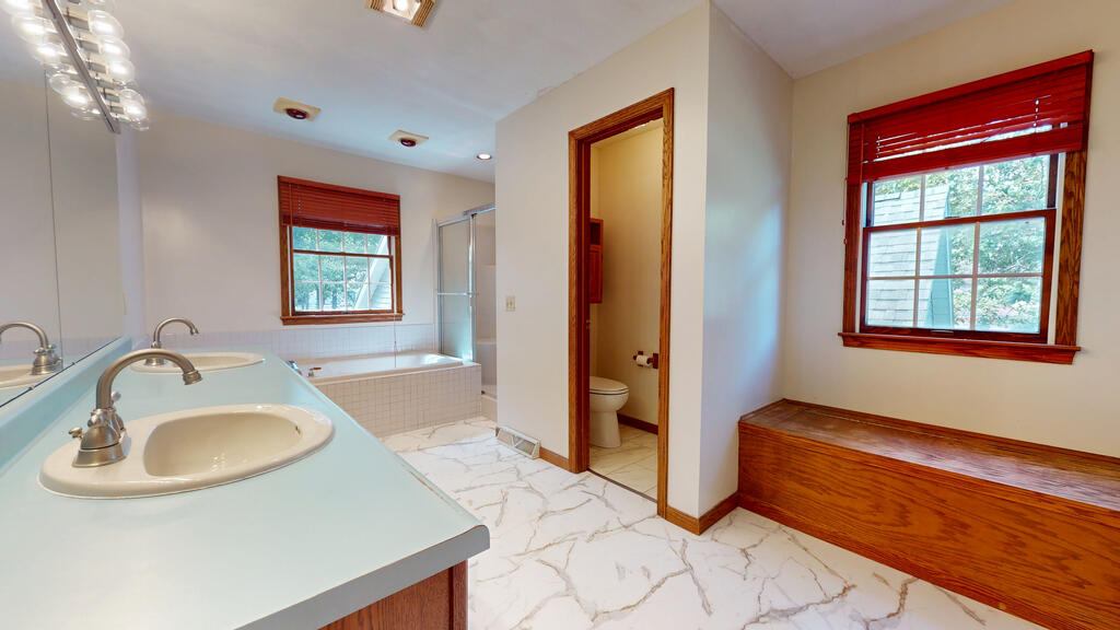 701 Kennedy Drive Property Photo 48