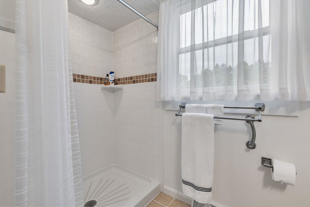 11 Old Orchard Dr Property Photo 34