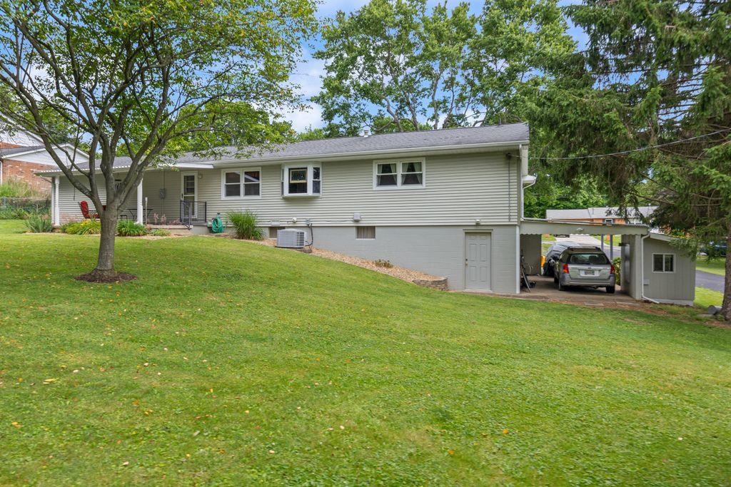 11 Old Orchard Dr Property Photo 55