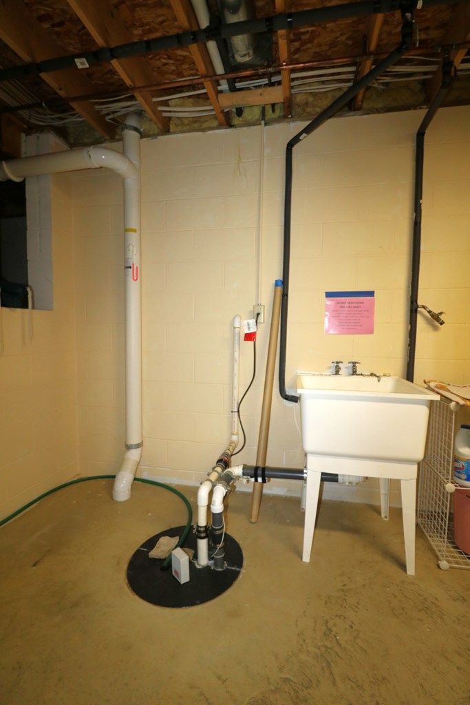 49 Executive Drive Property Photo 19