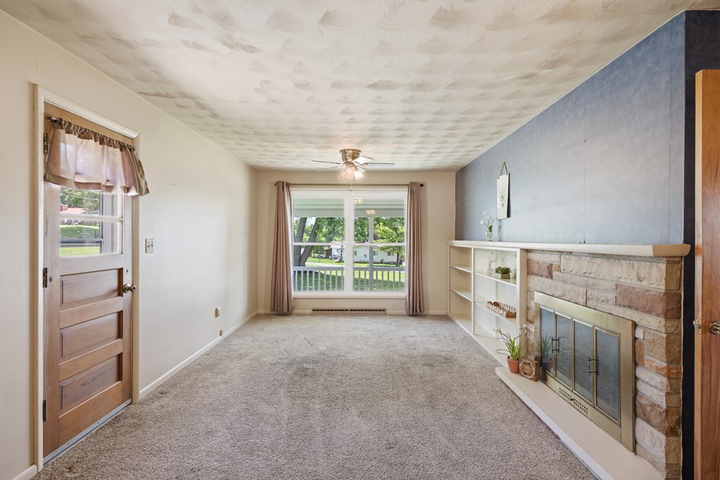 746 Joselyn Ave. Property Photo 7