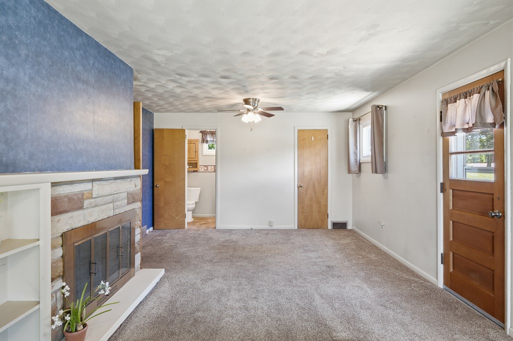 746 Joselyn Ave. Property Photo 8