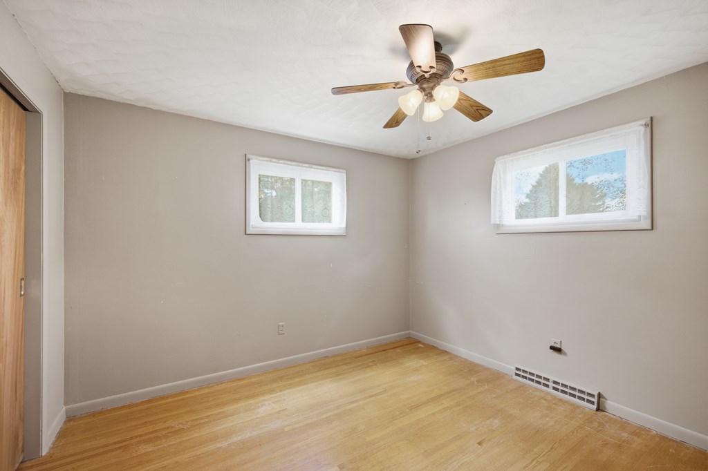 746 Joselyn Ave. Property Photo 11
