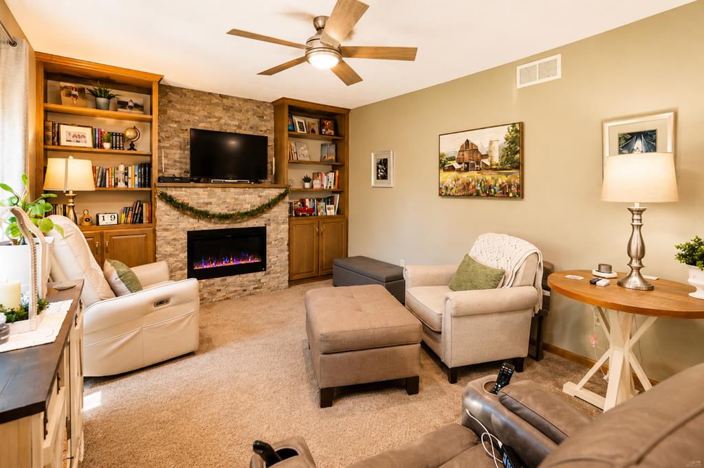 918 Armstrong Street Property Photo 3