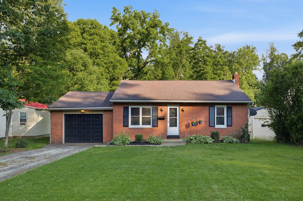 193 Ridgewood Blvd Property Photo 1