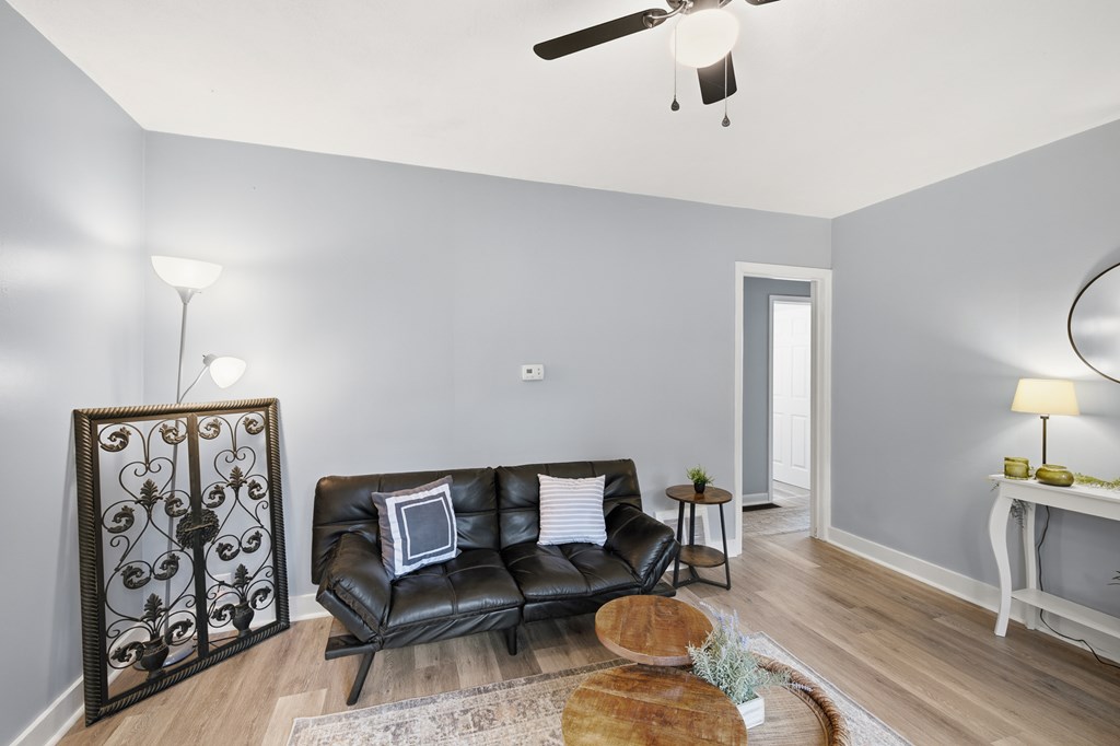 193 Ridgewood Blvd Property Photo 4
