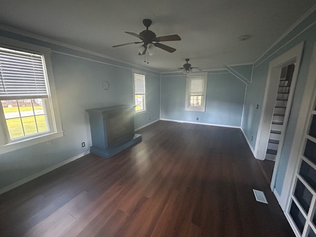 144 Second Avenue Property Photo 3