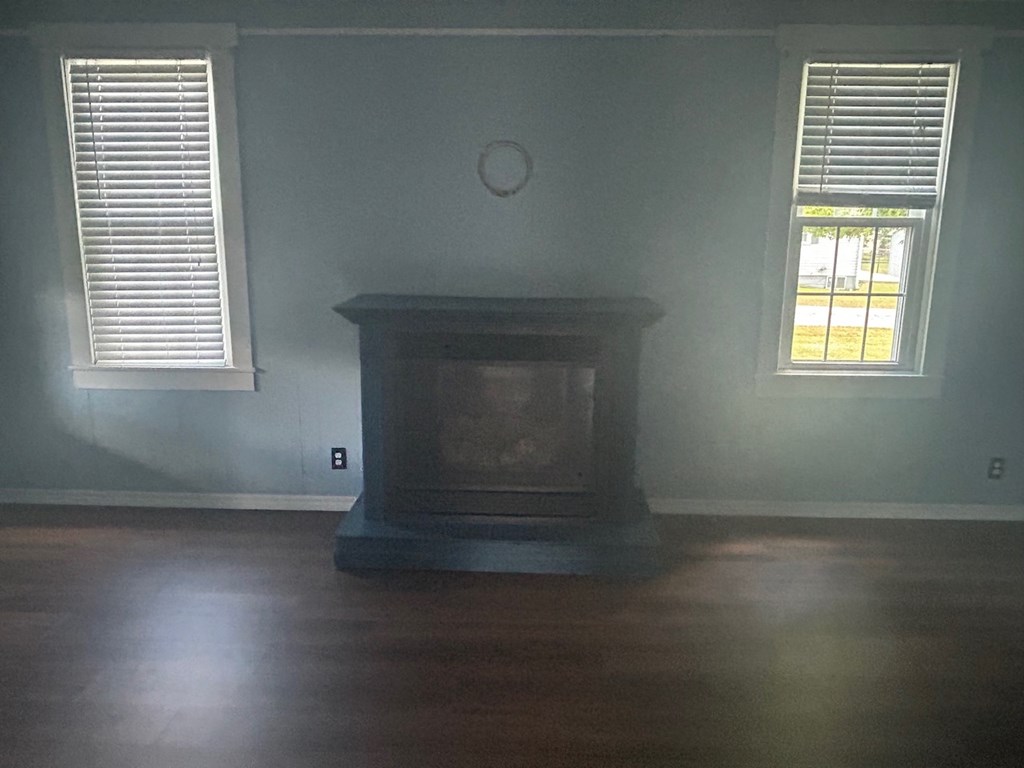 144 Second Avenue Property Photo 6