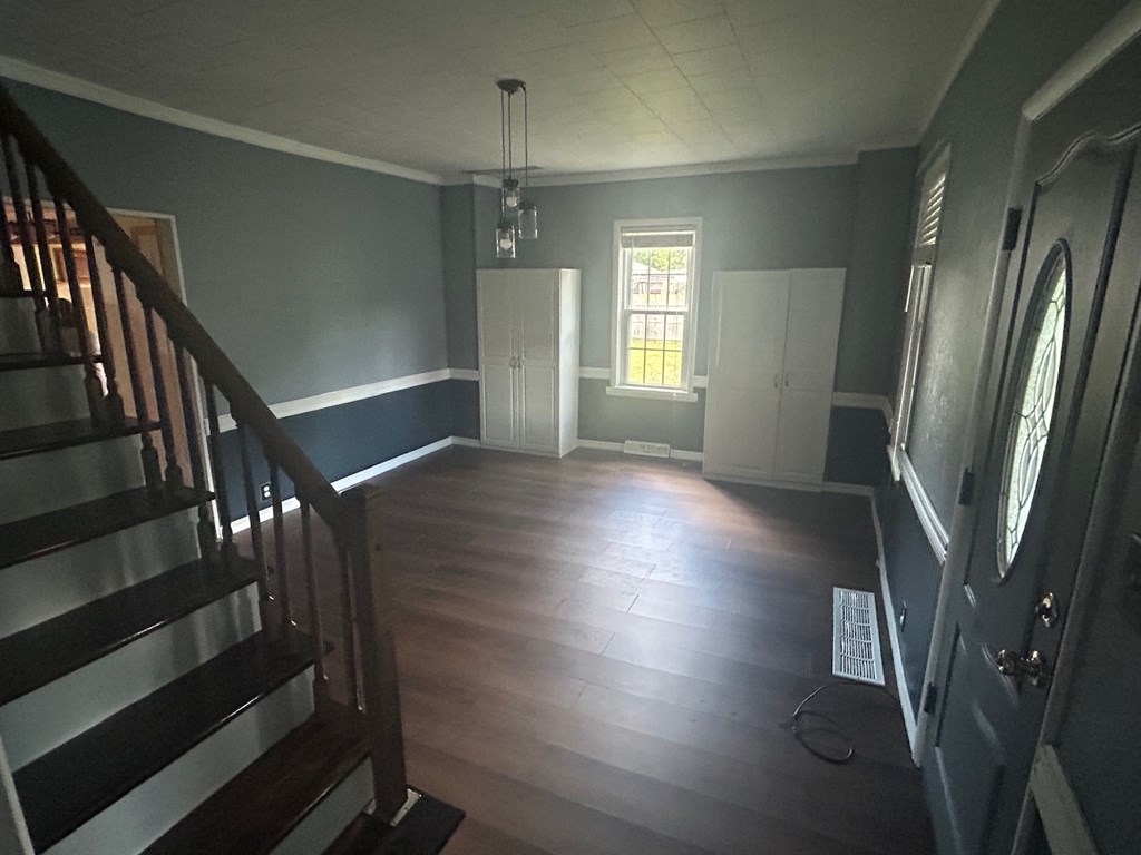 144 Second Avenue Property Photo 7