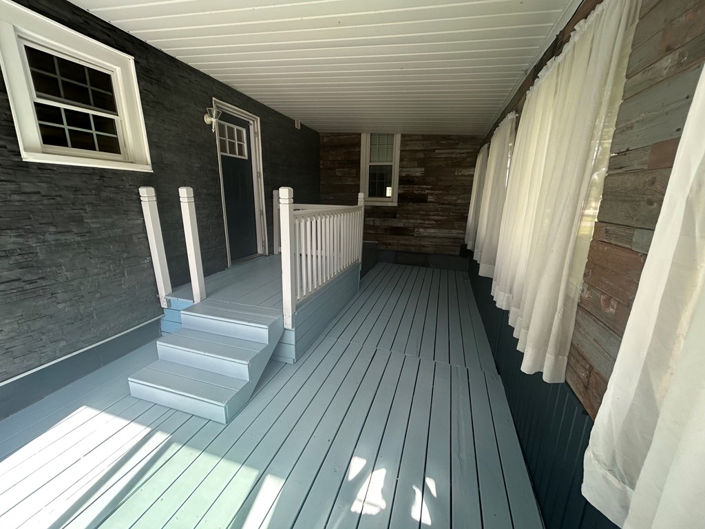 144 Second Avenue Property Photo 22