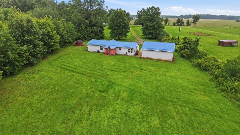 9142 County Road 38 Property Photo 6
