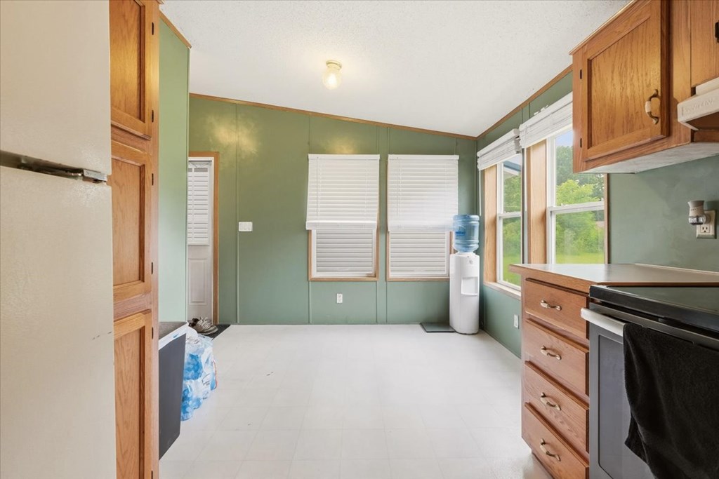 9142 County Road 38 Property Photo 15