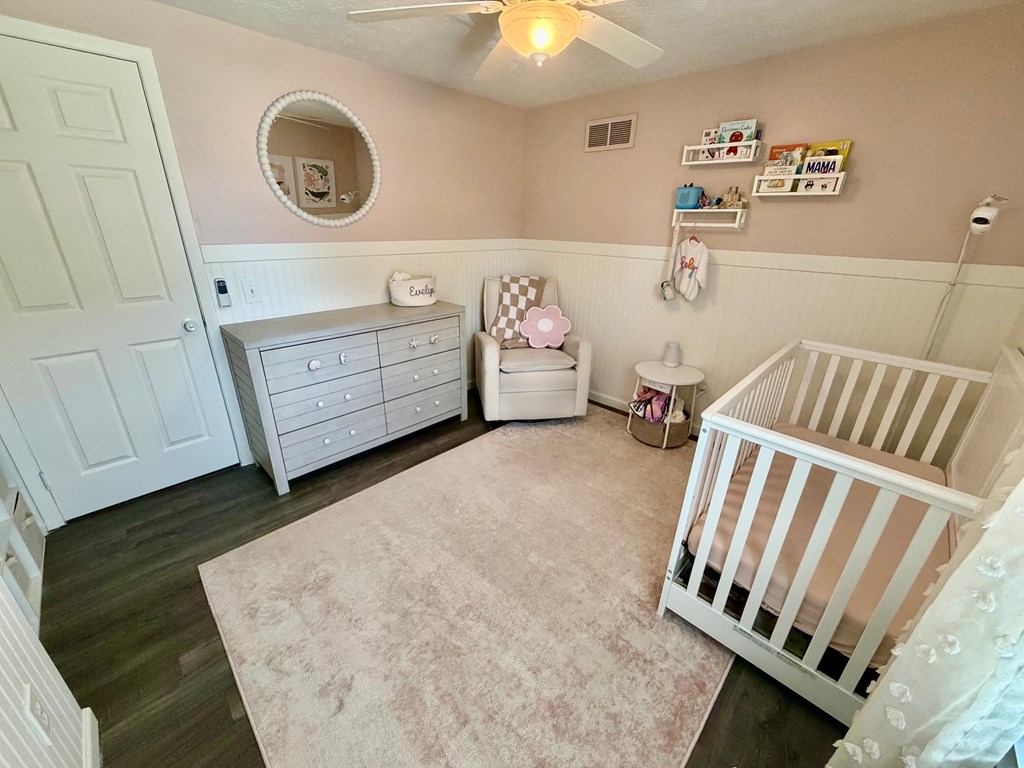 655 Falls Place Property Photo 10