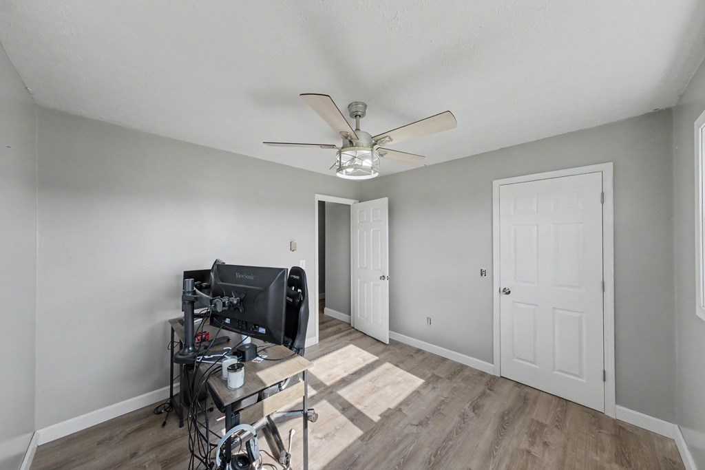 2758 Section Line Road 30 South Property Photo 17
