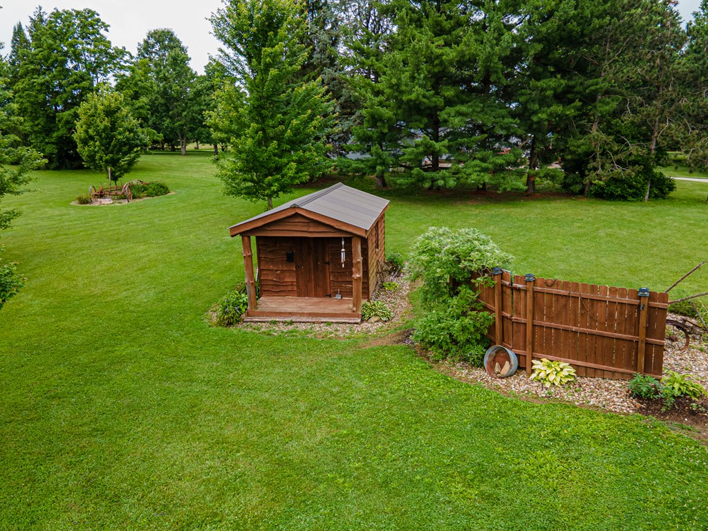4102 Township Road 99 Property Photo 12