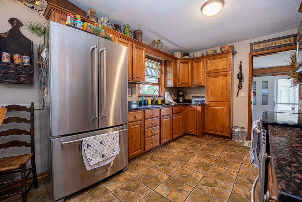 4102 Township Road 99 Property Photo 29