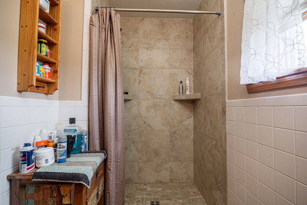 4102 Township Road 99 Property Photo 45